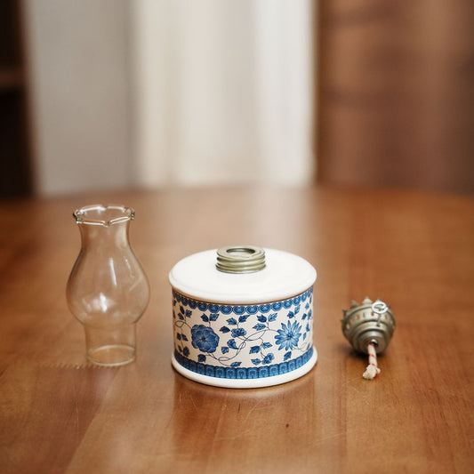 Blue and White Butter Lamp Chaliland