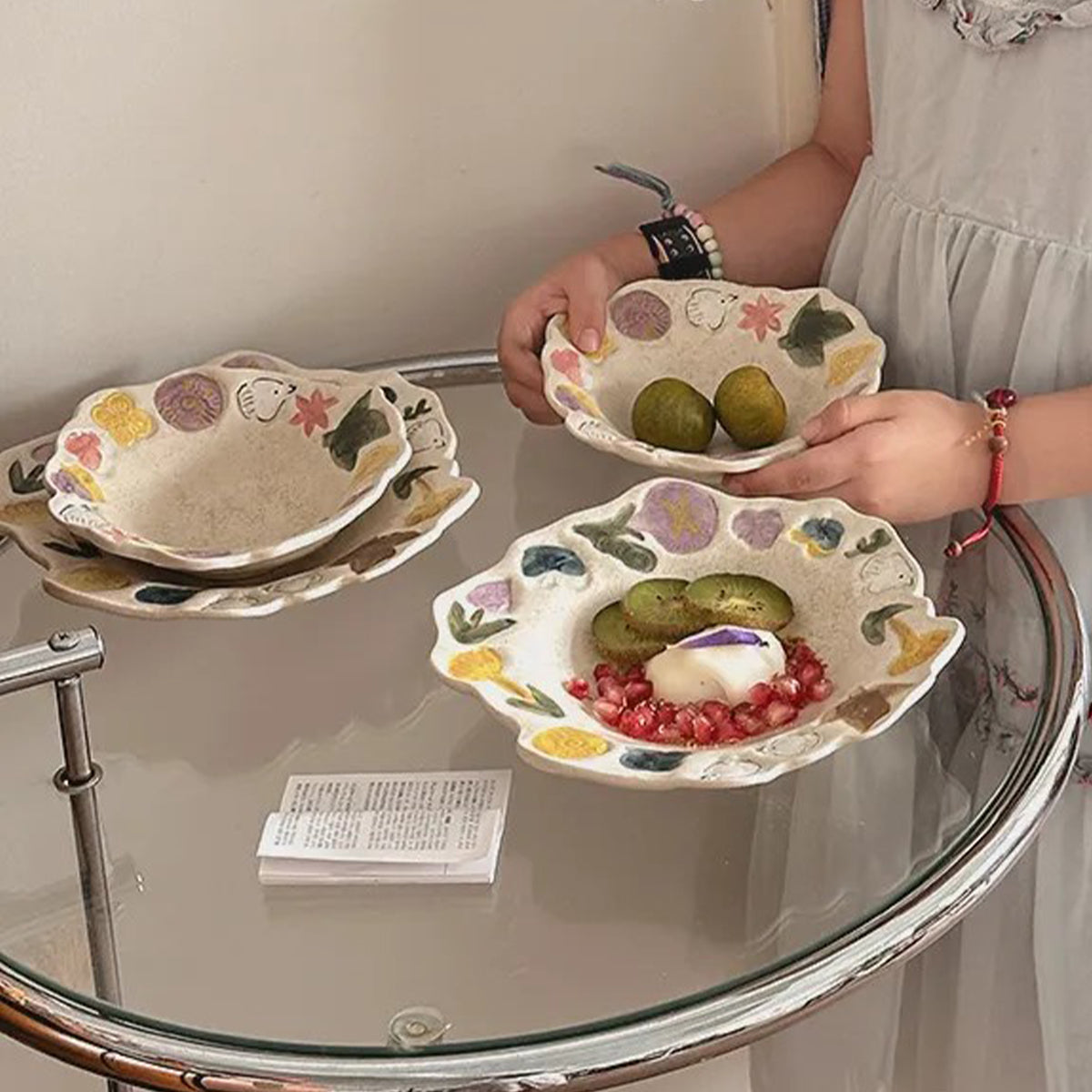 Flower and Bird Retro Bowl Chaliland