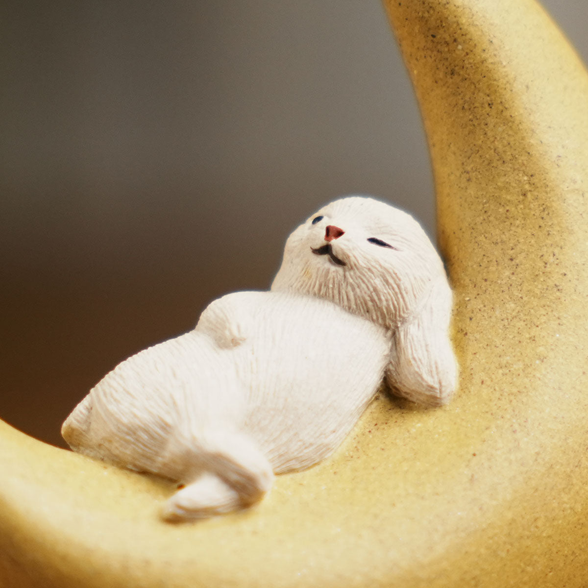 Moon Rabbit Tea Pet Chaliland