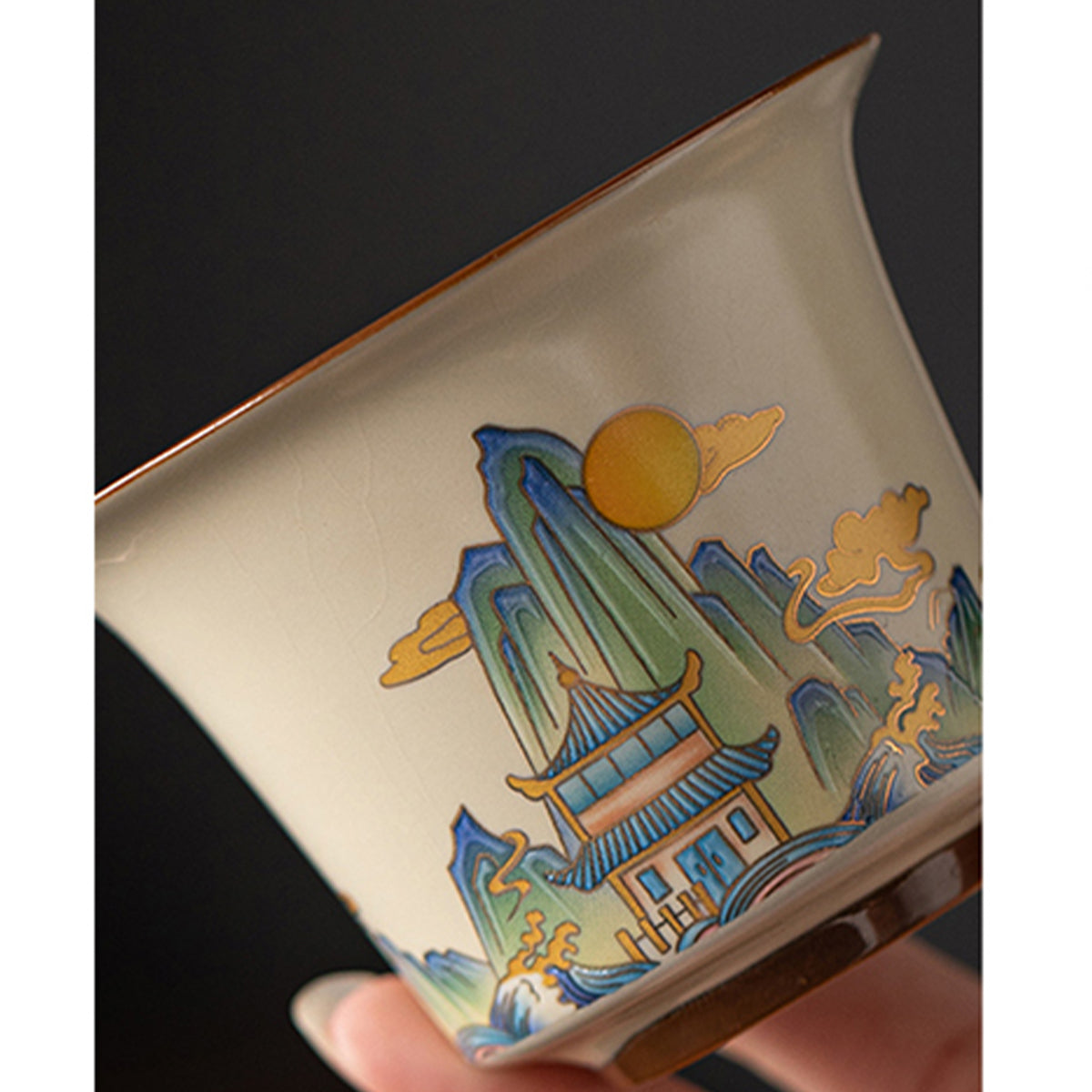 Portable tea set for traveling across thousands of miles of land and mountains Chaliland