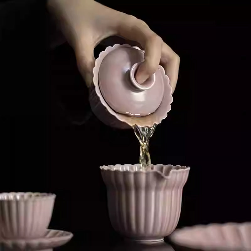Purple Red Pattern Chrysanthemum Petals Gaiwan Chaliland