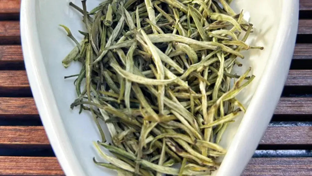 How-to-Identify-the-Quality-of-Jasmine-Tea JadePeakReserve