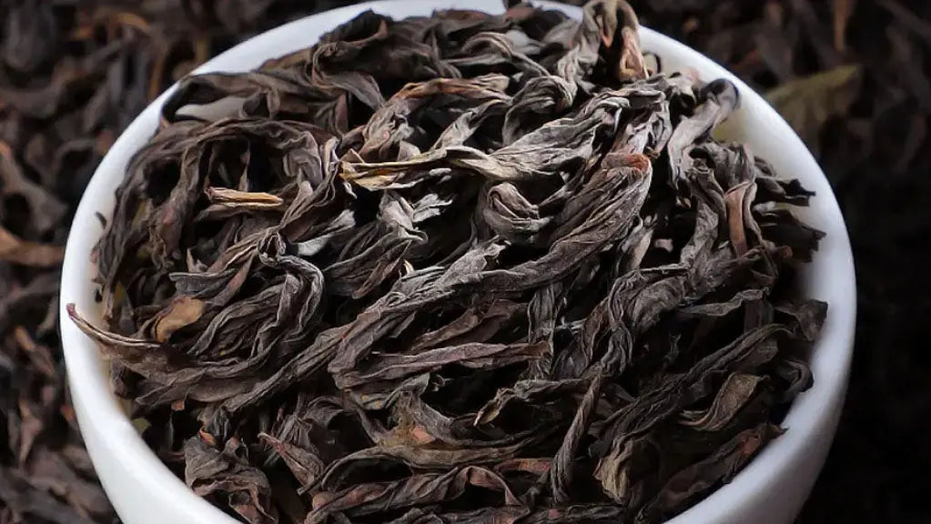 Understand-The-Nature-and-Varieties-of-Rock-Tea JadePeakReserve