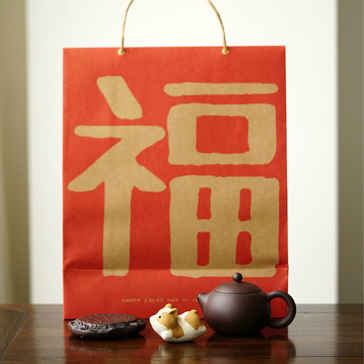 A big lucky bag Chaliland