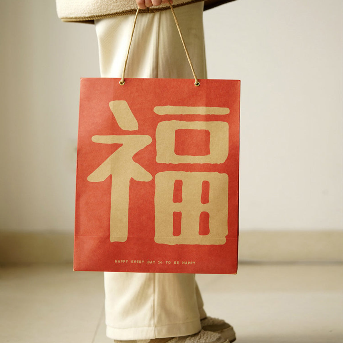 A big lucky bag Chaliland