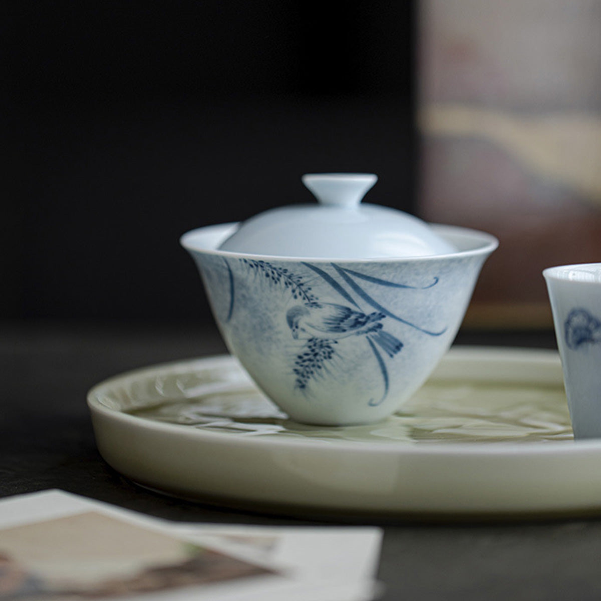 [Porcelain]Blue Mountain Singing Birds and Dancing Swallows Knowing the Hidden Gaiwan 120ml Chaliland