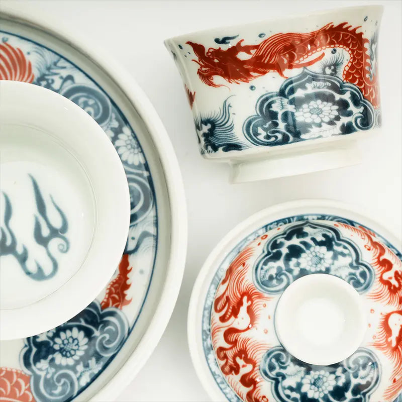 Porcelain-Blue and White Sea Wave Red Loong Pattern Gaiwan