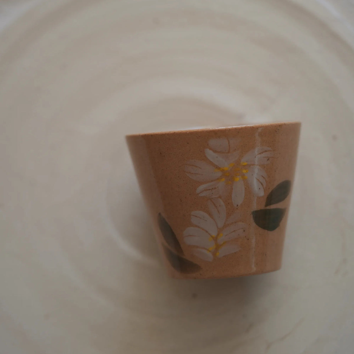 Camellia hand-painted gaiwan cup