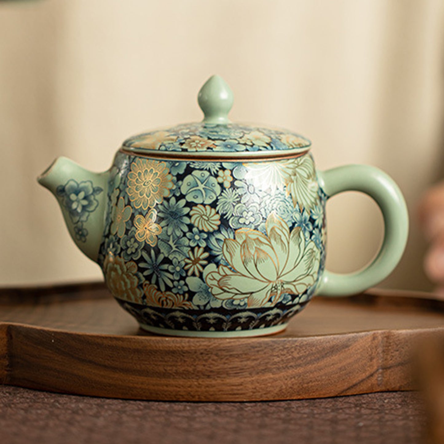 Ceramic - Flowered Covering Pear Pot - 160ml Chaliland