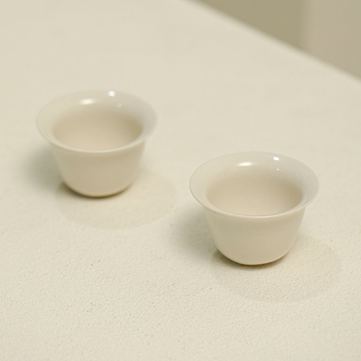 Ceramic - Old Clay Pot and Two Cups Chaliland