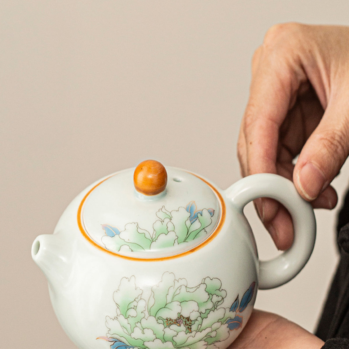 Ceramic - Peony Xi Shi Pot - 200ml Chaliland