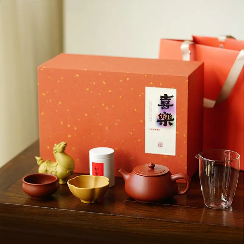 Cylindrical base Joyful Gift Box Set