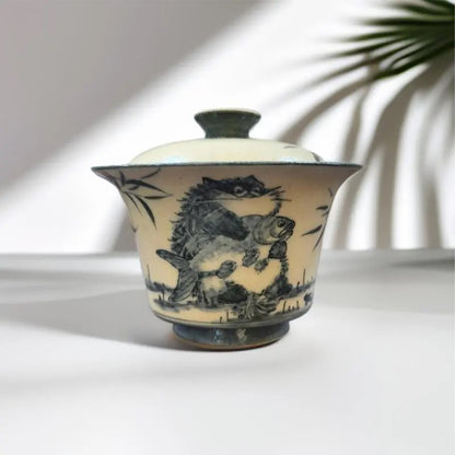 Designer-designed small misty dew-covered bowl with a fish motif.130ML