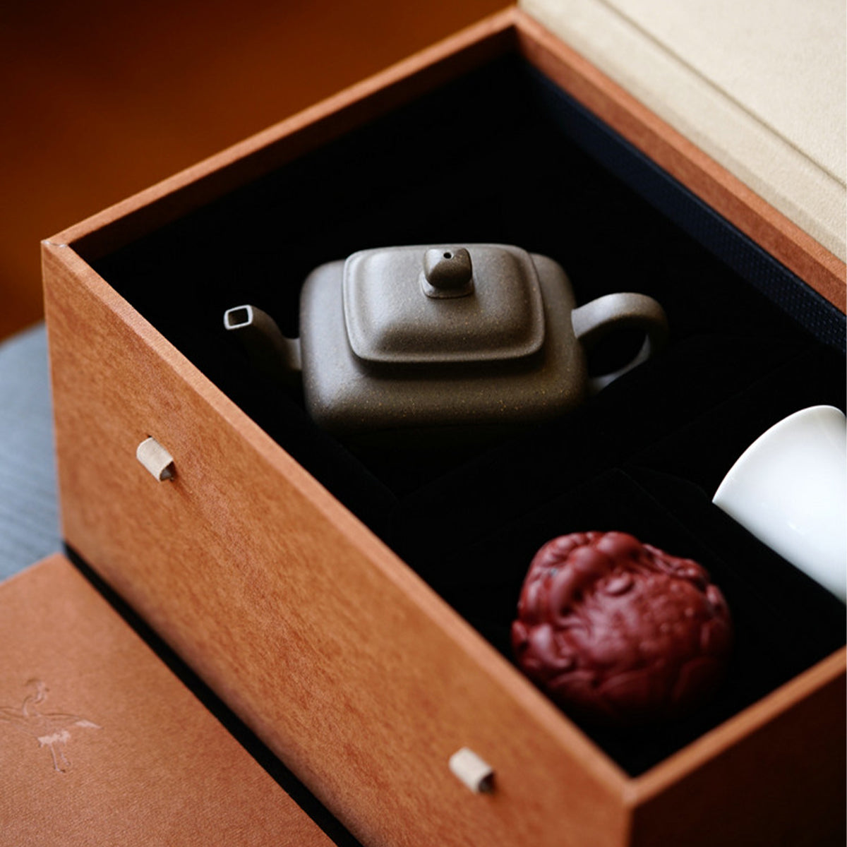 Four Seasons Auspicious Teapot, Cup, and Tea Pet Gift Set Chaliland