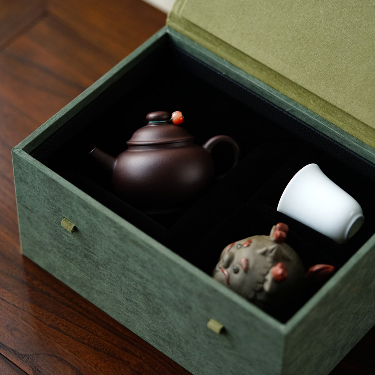 Giant Wheel Pearl Teapot Cup Tea Pet Gift Set Chaliland