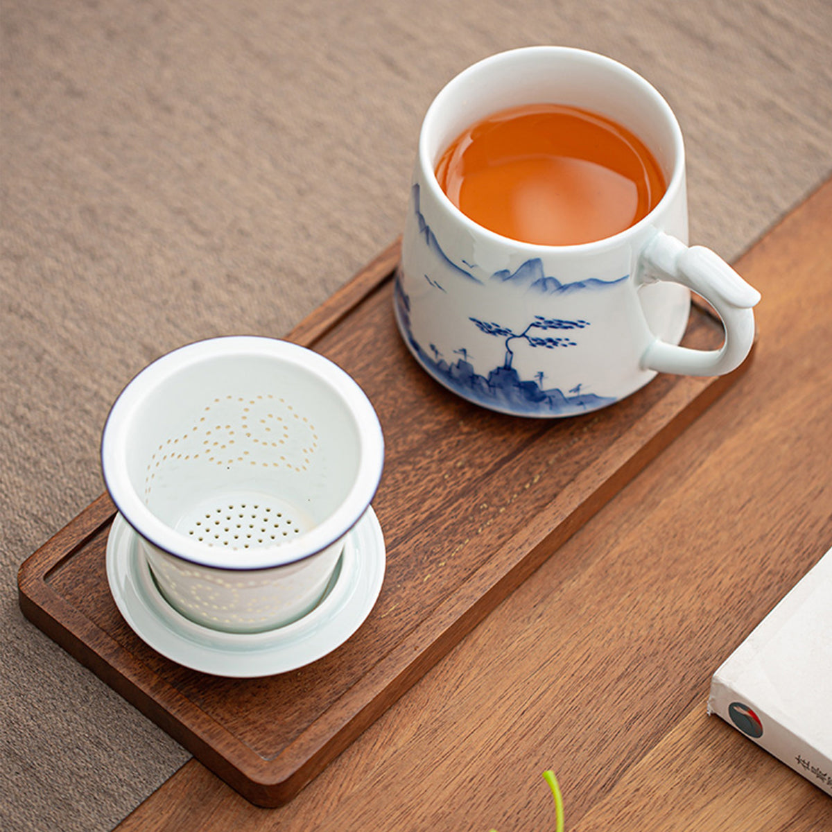 Porcelain-Hand-Painted Bamboo and Scenic Landscape Tea Infuser 500ml Chaliland