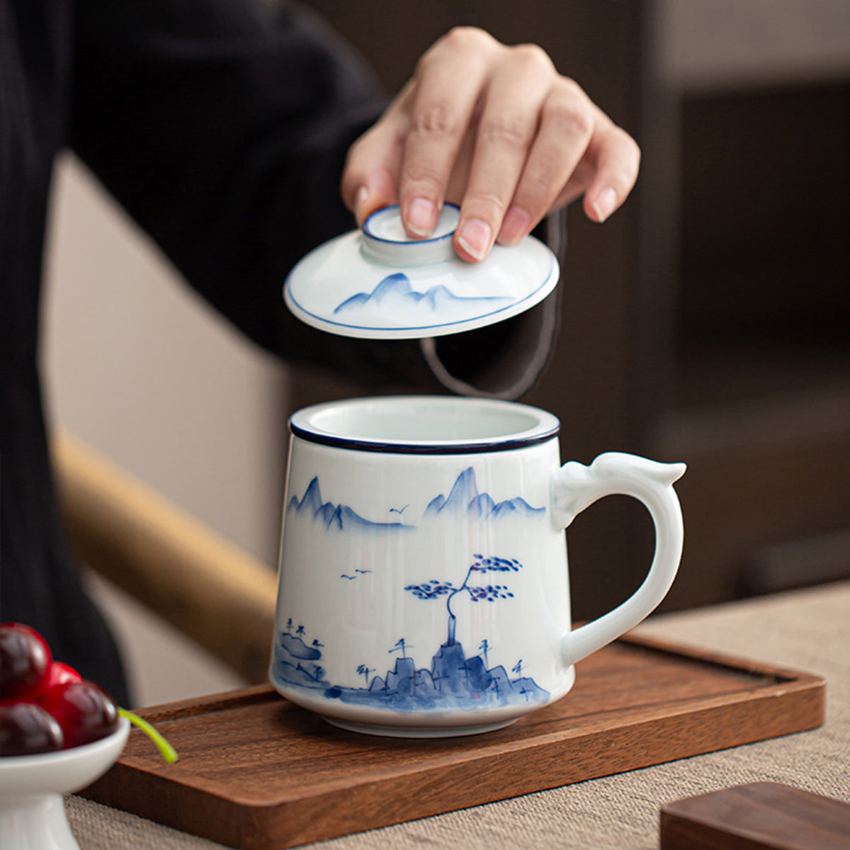 Porcelain-Hand-Painted Bamboo and Scenic Landscape Tea Infuser 500ml Chaliland