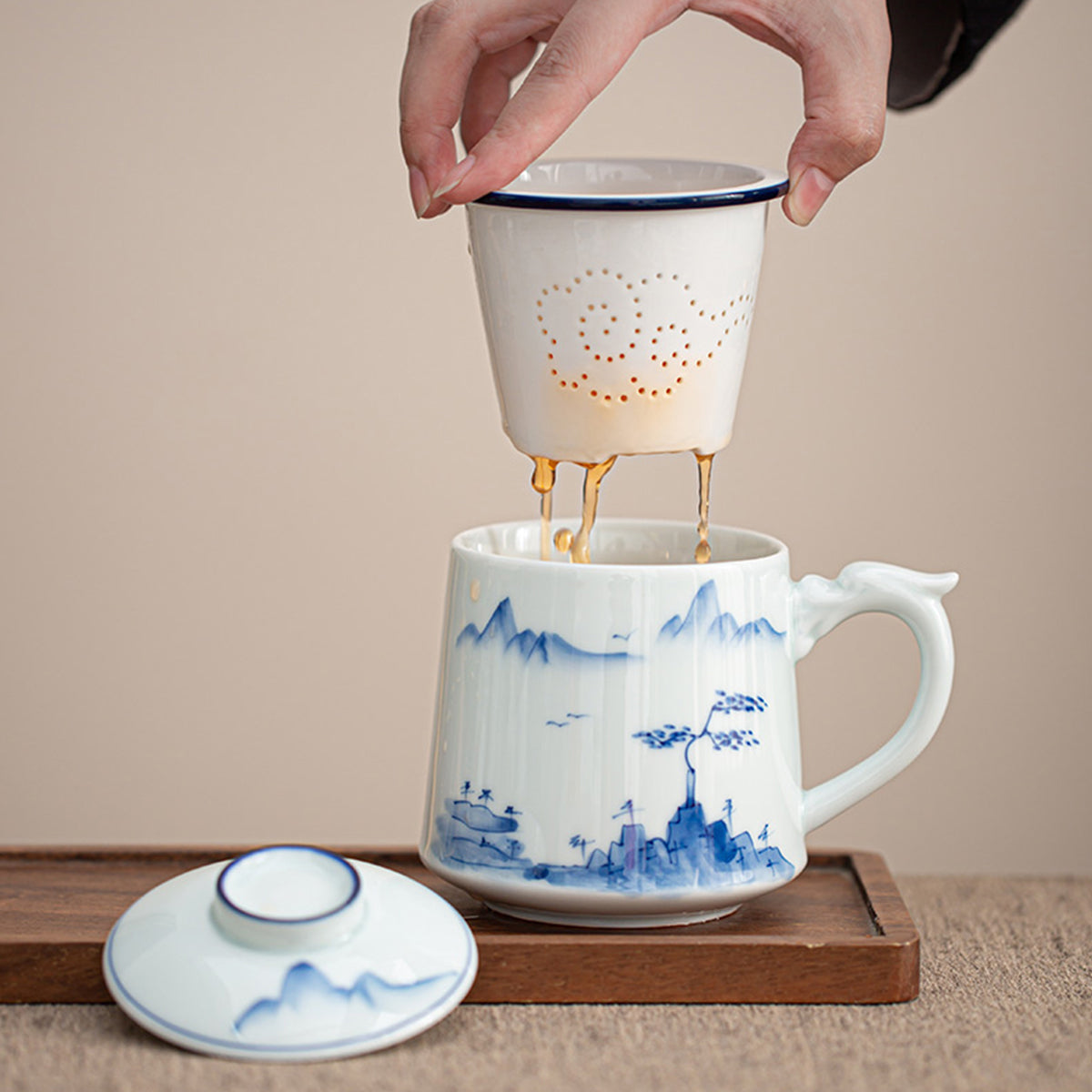 Porcelain-Hand-Painted Bamboo and Scenic Landscape Tea Infuser 500ml Chaliland