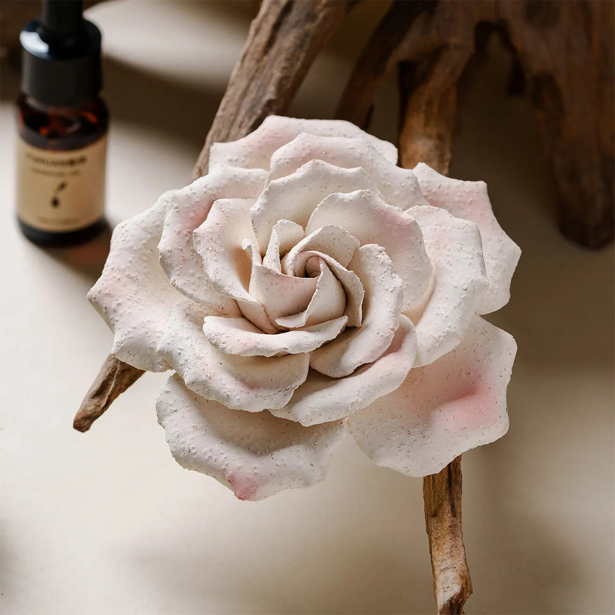 Hand-carved ceramic flower stand Chaliland