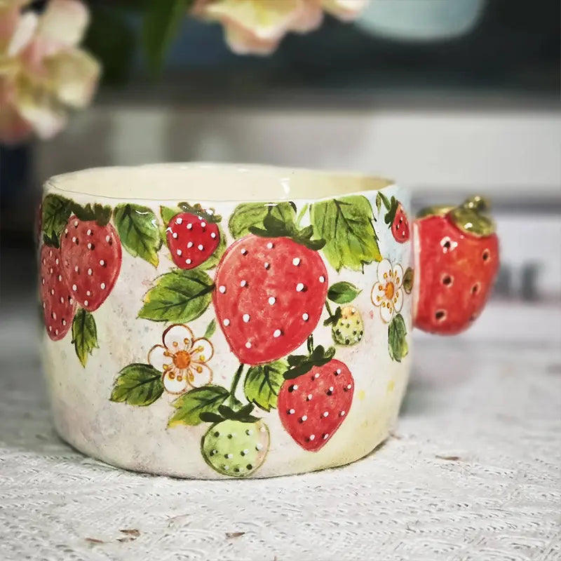 Hand-painted 3D strawberry cup 210ml