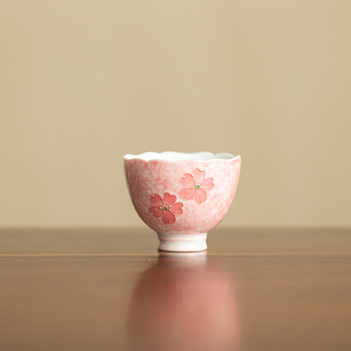 [Porcelain]Hand-painted Drunken Flower Small Teacup  30ml Chaliland