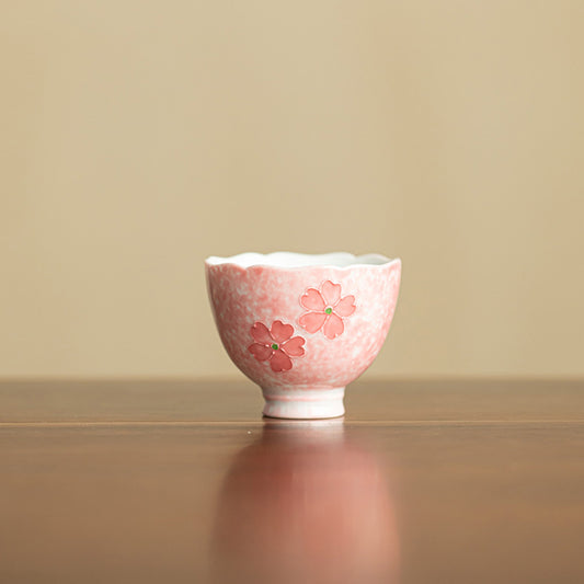 [Porcelain]Hand-painted Drunken Flower Small Teacup  30ml Chaliland