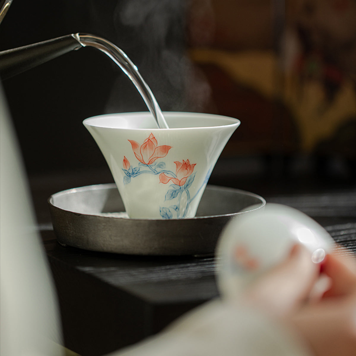 [Porcelain]Hand-painted Magnolia Conical Hat Thin-walled Gaiwan 140ml Chaliland