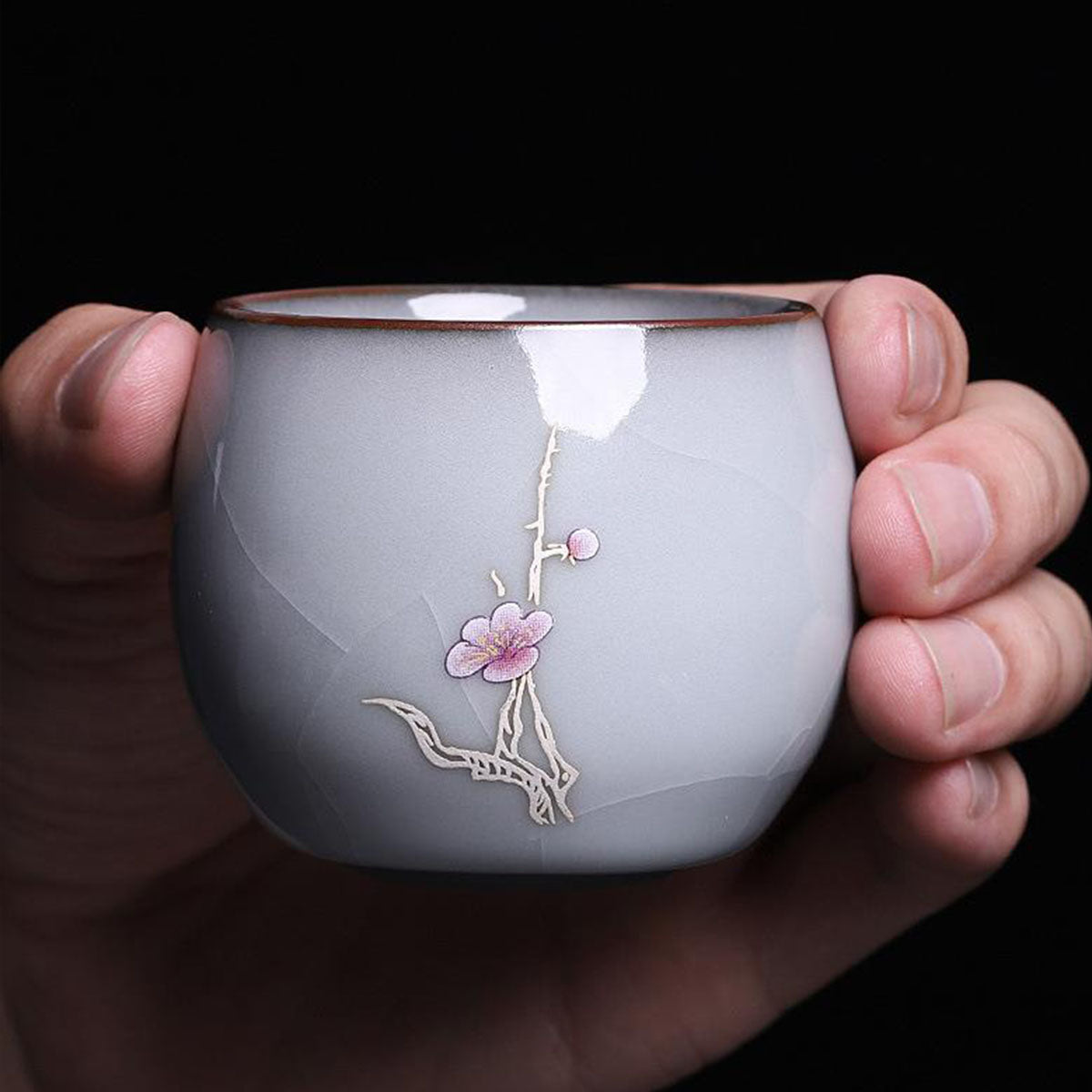 [Porcelain]Hand-painted Plum Blossom Meditation Crackle Teacup 110ml Chaliland