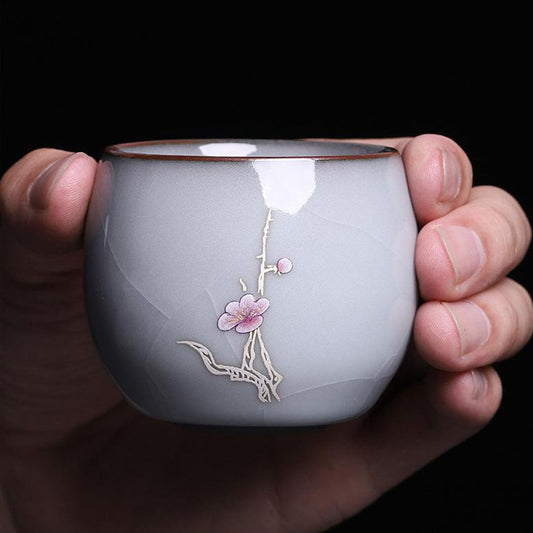 [Porcelain]Hand-painted Plum Blossom Meditation Crackle Teacup 110ml Chaliland