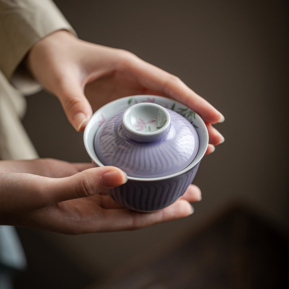 [Porcelain]Hibiscus Purple Evening Morning Magnolia Gaiwan 200ml Chaliland