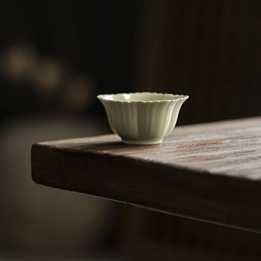 Imitation Song Dynasty Green Glaze Teacup With Flower Rim Chaliland