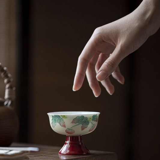 [Porcelain]Imitation Song Dynasty Hand-painted Vermilion Raspberry Pie Tang Li High-footed Teacup 50ml Chaliland