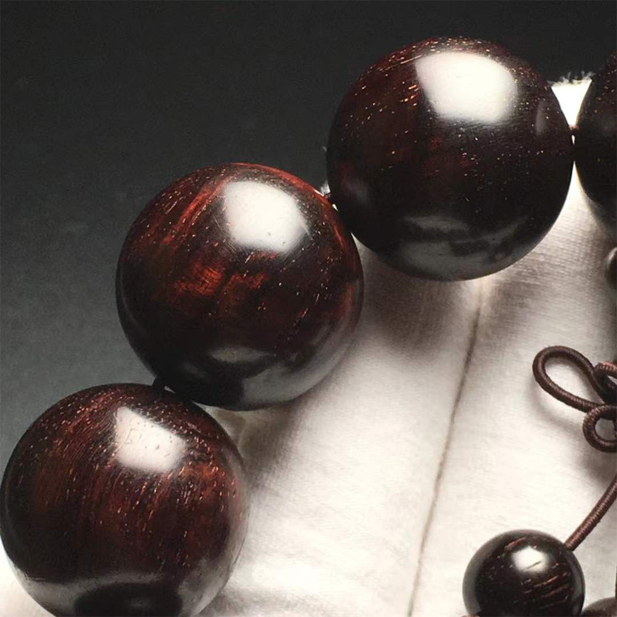 Indian Golden Star Rosewood Chaliland