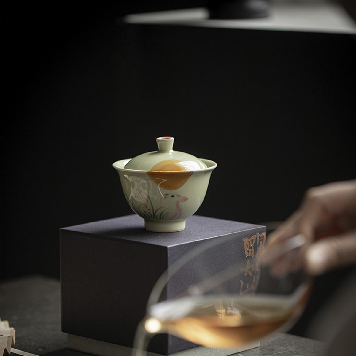 [Porcelain]Jade Rabbit Watching the Moon Hand-painted Gaiwan 141ml Chaliland
