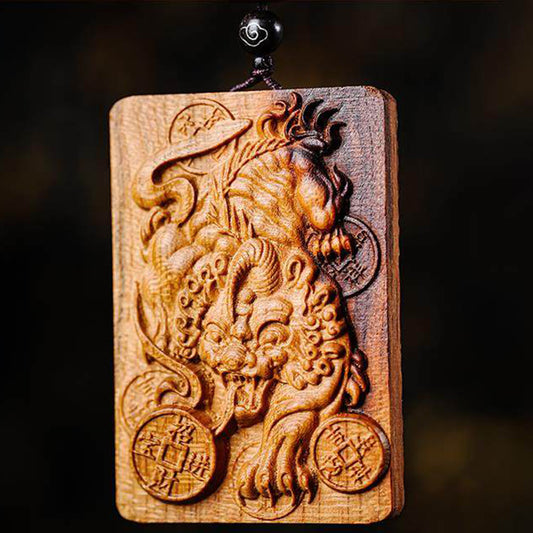 Lightning-struck wooden Pixiu pendant Chaliland