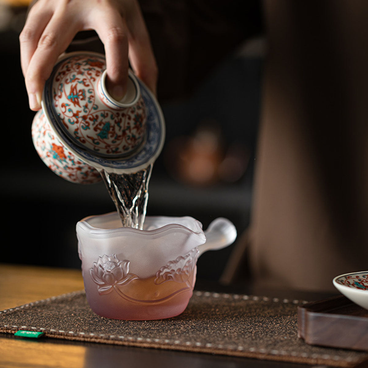 Glass-Lotus Whisper Glass Fairness Cup 200ml Chaliland