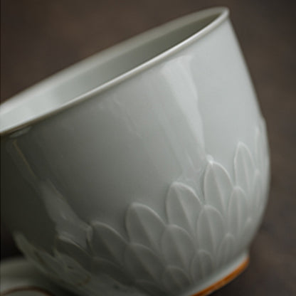 Lotus Petal Tea Pot Travel Tea Set - One pot, two cups + Elegant Rhythm Tea Tray Chaliland