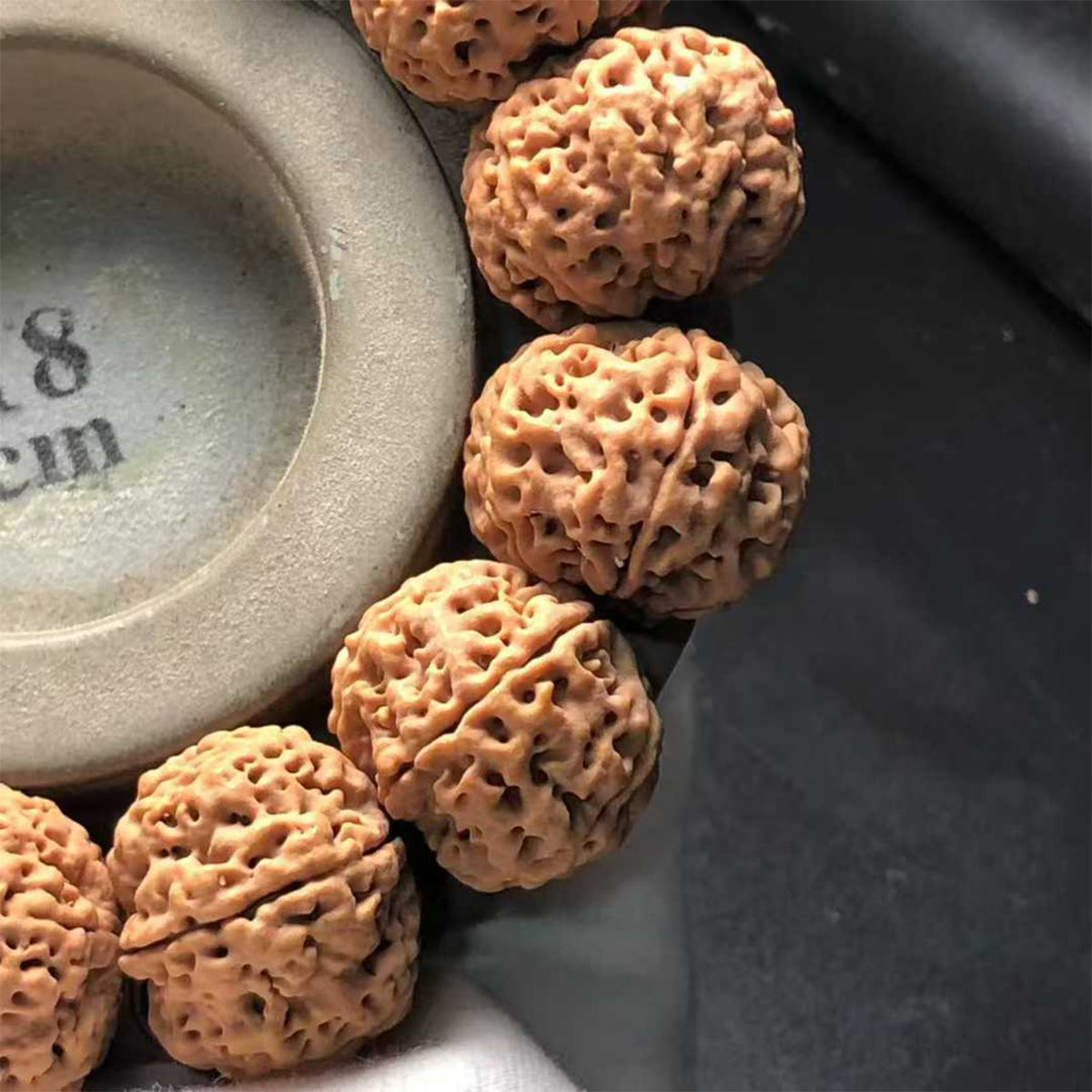 Nepal Six-Petaled Vajra Chaliland