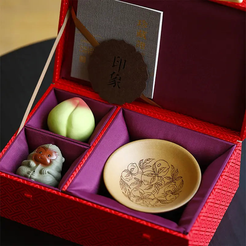 Nine Peach Longevity Tea Bowl Gift Set
