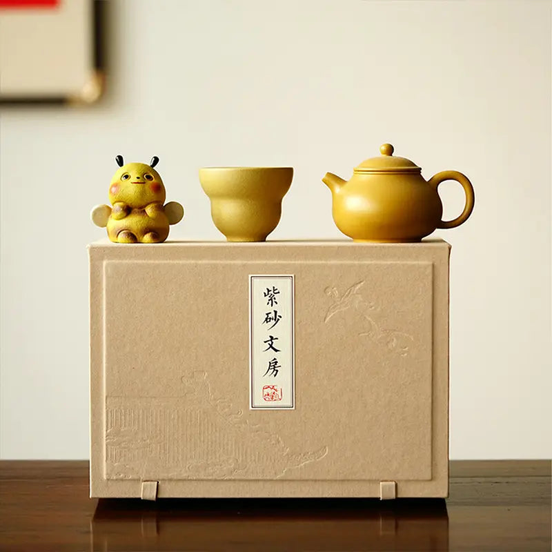 Panhu Teapot Gift Set (one teapot, one teacup, one tea pet)
