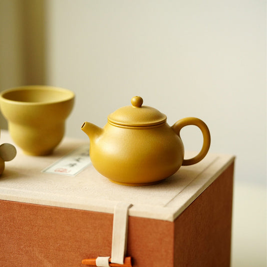 Panhu Teapot Gift Set (one teapot, one teacup, one tea pet) Chaliland