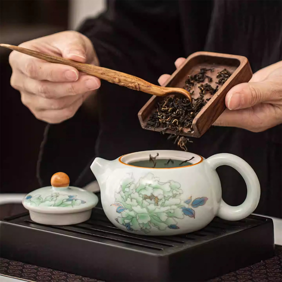 Ceramic - Peony Xi Shi Pot - 200ml Chaliland