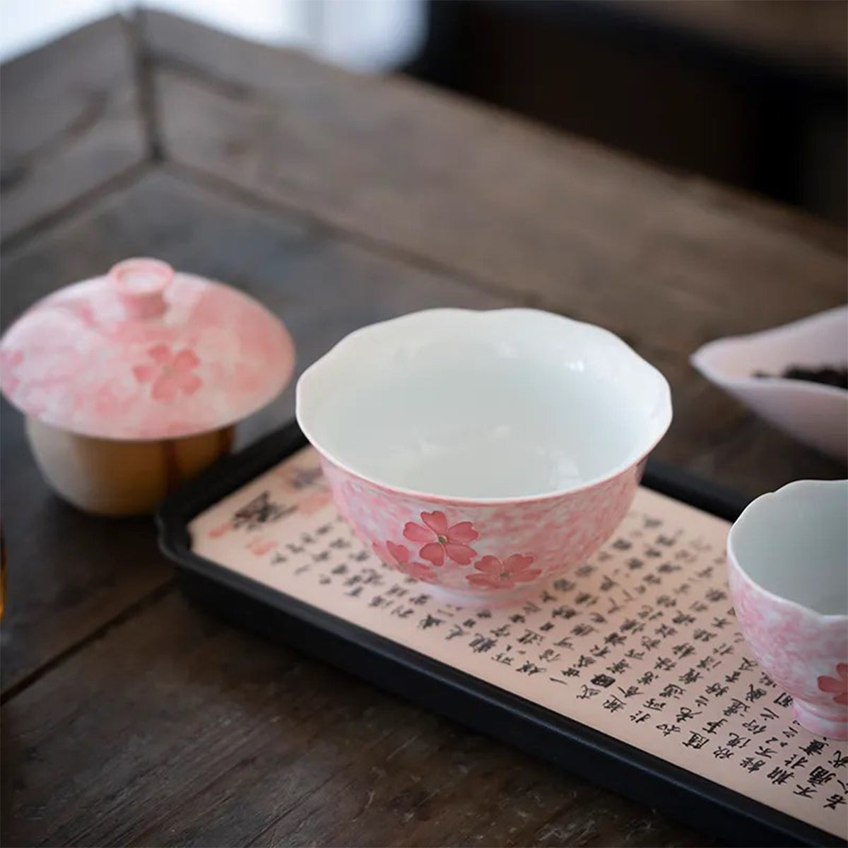 Pink hand-painted cherry blossom pattern covered bowl, 88ml Chaliland