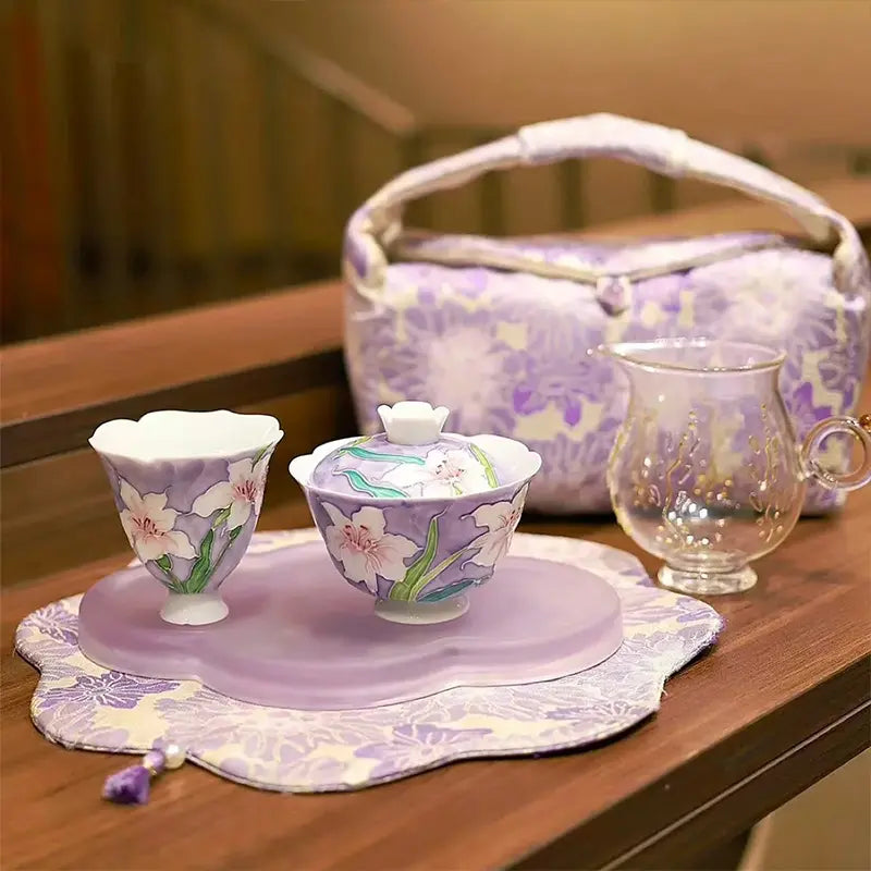 Purple Lily Gaiwan Set