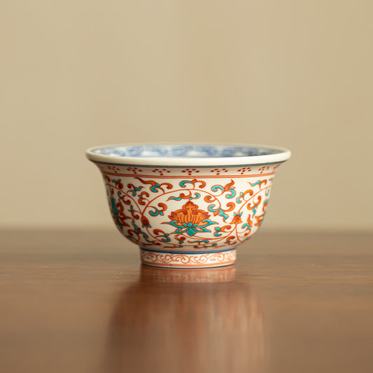 [Porcelain]Red And Green Colors Twisted Branches Lotus Pattern Hand-pressed Teacup Chaliland