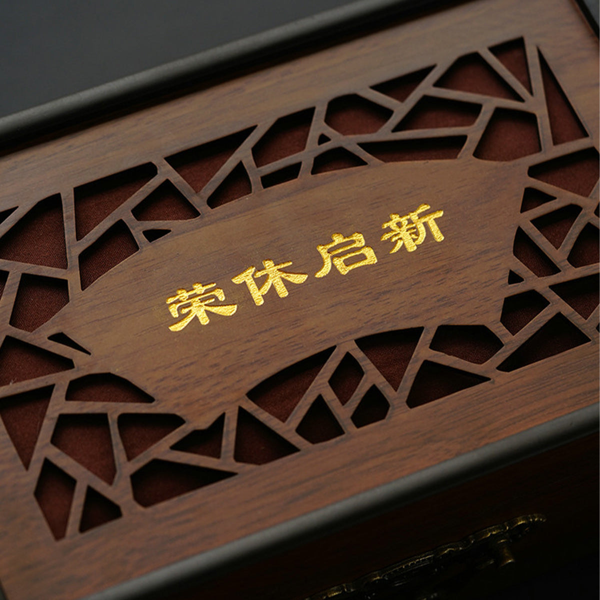 Antique-Style Teapot, Cup, and Tea Pet Gift Set Chaliland