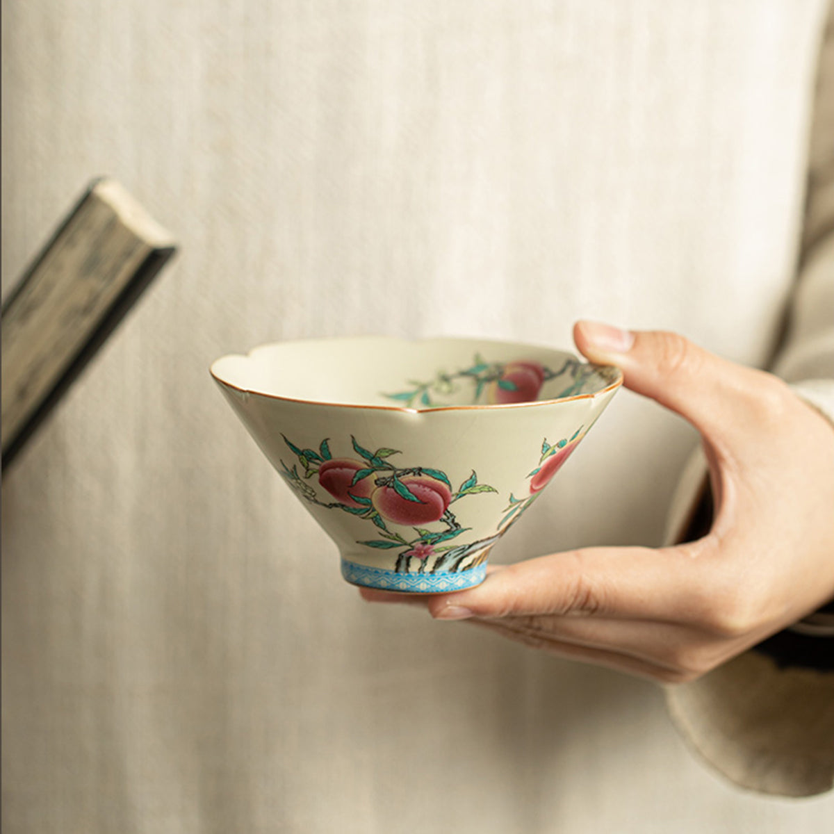 [Ru Kiln]Nine Peaches Hat Cup 130ml Chaliland