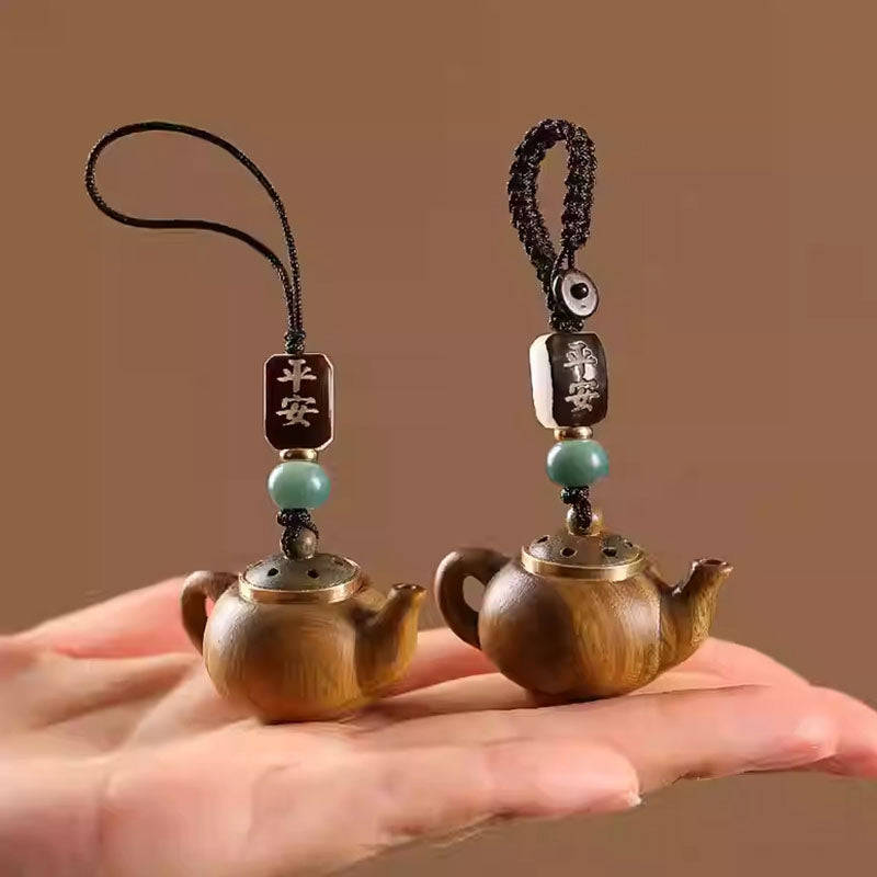 Sandalwood Teapot Pendant Chaliland