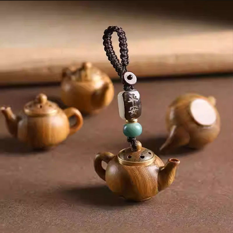 Sandalwood Teapot Pendant Chaliland
