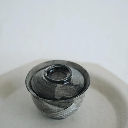 Small covered bowl brush 100cc